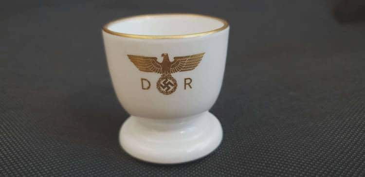 Nymphenburg Porcelain Eggcup from Joseph Goebbel`s Personal Wagon 10 ‘207’ - Image 2