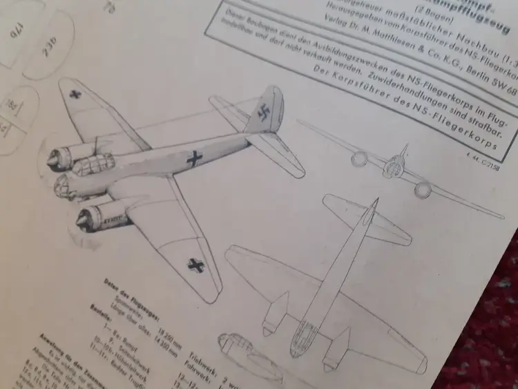 WWII GERMAN PAPER AIRPLANE MODEL KIT, JUNKERS JU-88  CIRCA 1941 - Image 3