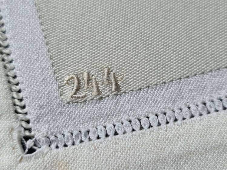 Deutsche Reichsbahn Napkin from Adolf Hitler`s Staff Dining Wagon 10 ‘244’ - Image 4