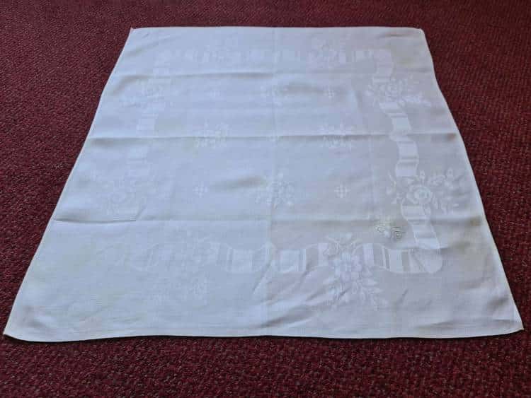 Adolf Hitler Floral & Ribbon Pattern Formal Napkin from The Berghof - Image 6