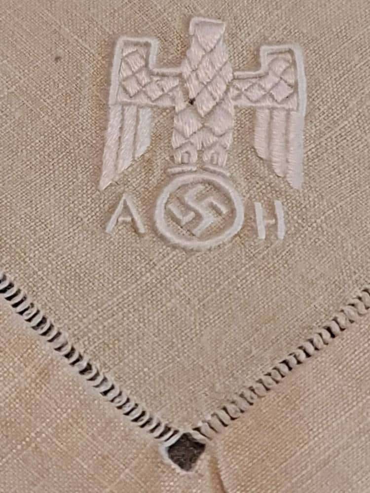 Adolf Hitler Informal Napkin from The Berghof (#1) - Image 5