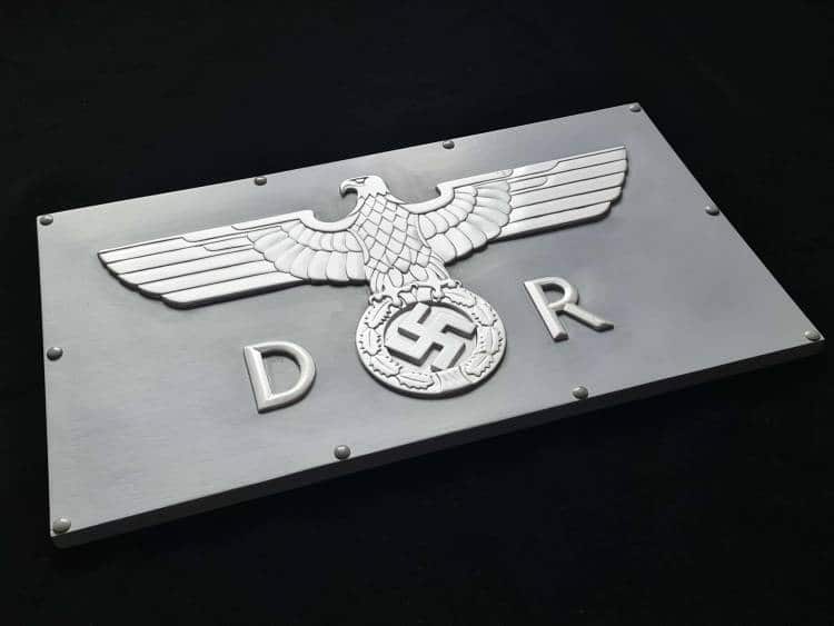Unique, Handmade Deutsche Reichsbahn Eagle motif, Collector's Display Centrepiece - Image 4
