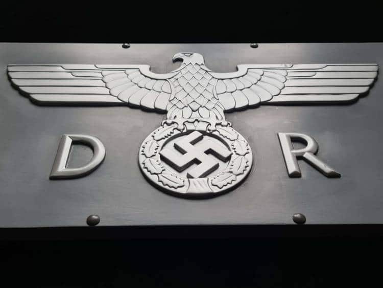 Unique, Handmade Deutsche Reichsbahn Eagle motif, Collector's Display Centrepiece - Image 2
