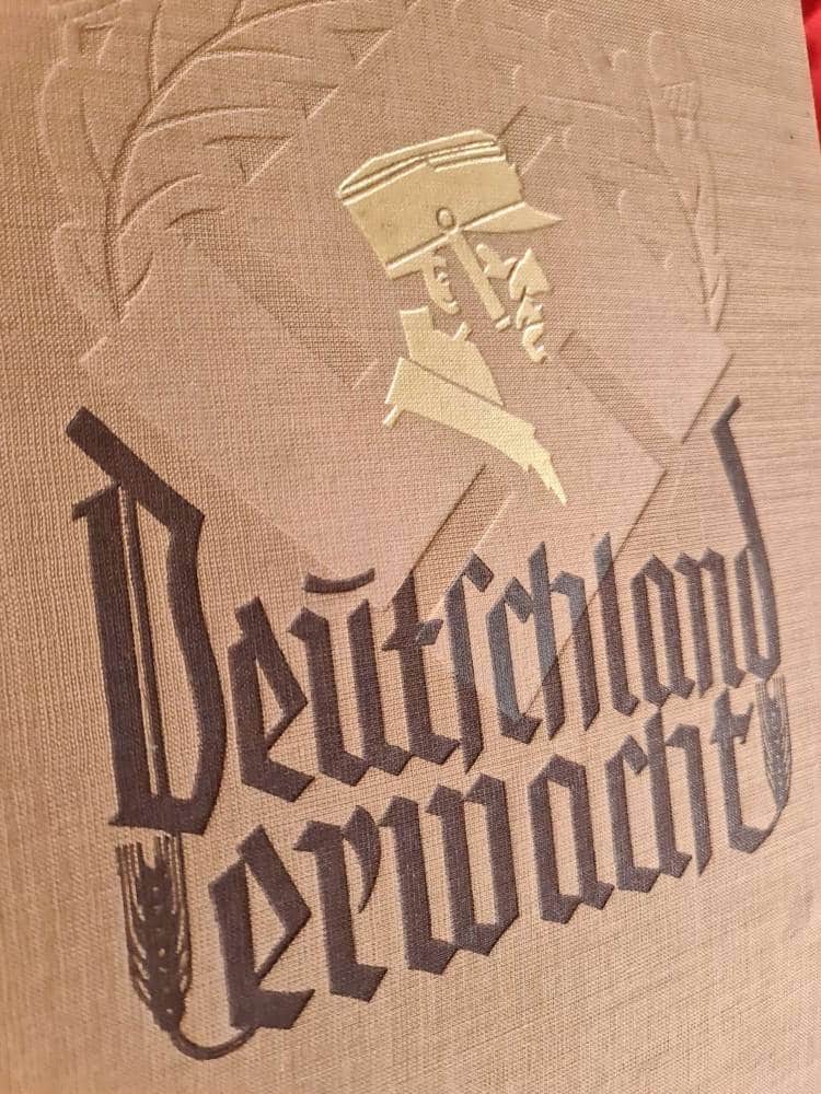 Deutschland Erwacht (Germany Awaken) Cigarette Card Photo Book with Rare Original Dust Jacket - Image 8