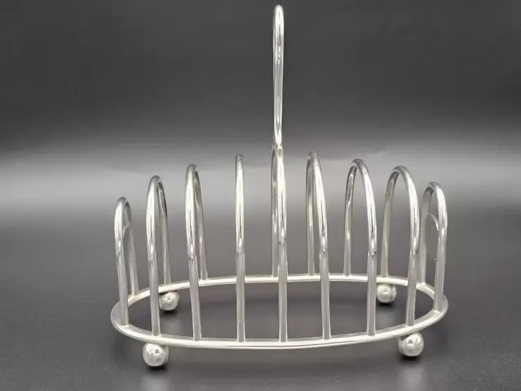 Deutsche Reichsbahn, Silver Toast Rack from Hermann Göring’s Dining Wagon 10 ‘243’ - Image 4