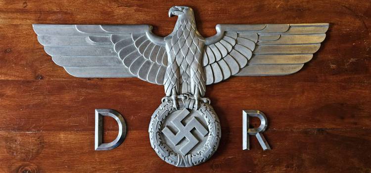 DEUTSCHE REICHSBAHN ADLER, 28,1/2″ (72.5cm) TRAIN EAGLE BY RHEINMETALL BORSIG, COMPLETE WITH IT'S ORIGINAL 'D' & 'R' LETTERS - Image 16