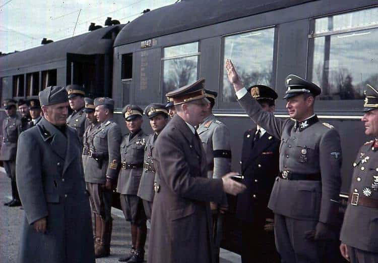 Deutsche Reichsbahn Large Oval Serving Tray from Adolf Hitler's Executive Dining Wagon 10 ‘242’ - Image 7