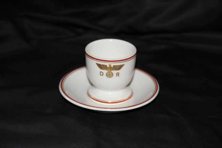 Nymphenburg Porcelain Eggcup & Saucer Set from Hermann Göring’s Guest Wagon 10 ‘234’ - Image 10