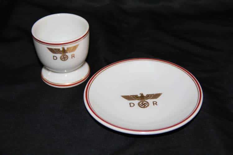 Nymphenburg Porcelain Eggcup & Saucer Set from Hermann Göring’s Guest Wagon 10 ‘234’ - Image 6