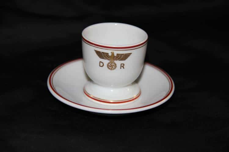 Nymphenburg Porcelain Eggcup & Saucer Set from Hermann Göring’s Guest Wagon 10 ‘234’ - Image 8