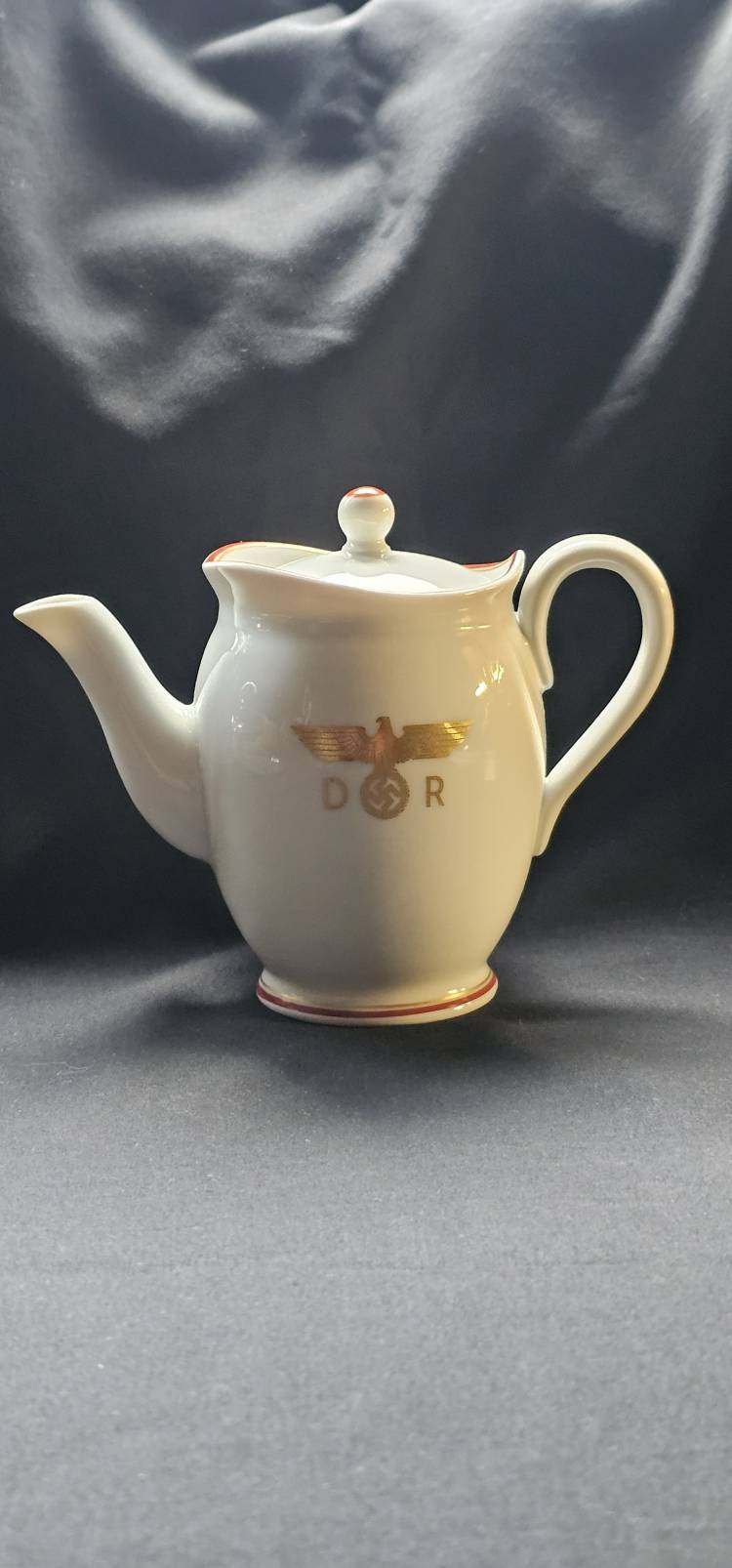 Nymphenburg Porcelain Individual Coffee Pot from Hermann Göring’s Utility and Service Wagon 105 ‘064’ (partially restored) - Image 2