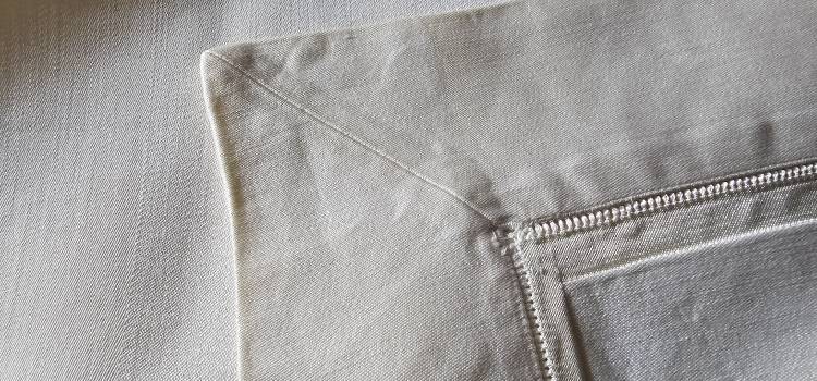 Historically Rare, Third Reich, Deutsche Reichsbahn, Formal Tablecloth, from Adolf Hitler`s 50th Birthday glass observation wagon 10 282. - Image 14