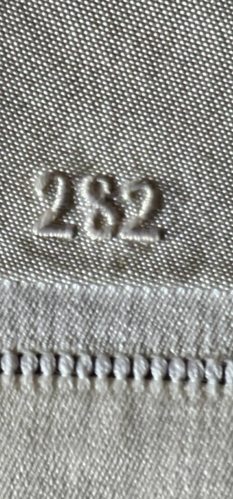 Historically Rare, Third Reich, Deutsche Reichsbahn, Formal Tablecloth, from Adolf Hitler`s 50th Birthday glass observation wagon 10 282. - Image 9