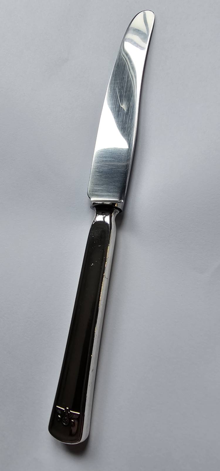 Deutsche Reichsbahn Silver Handled Butter Knife from Adolf Hitler's Security Escort Wagon 10 ‘221’ - Image 2